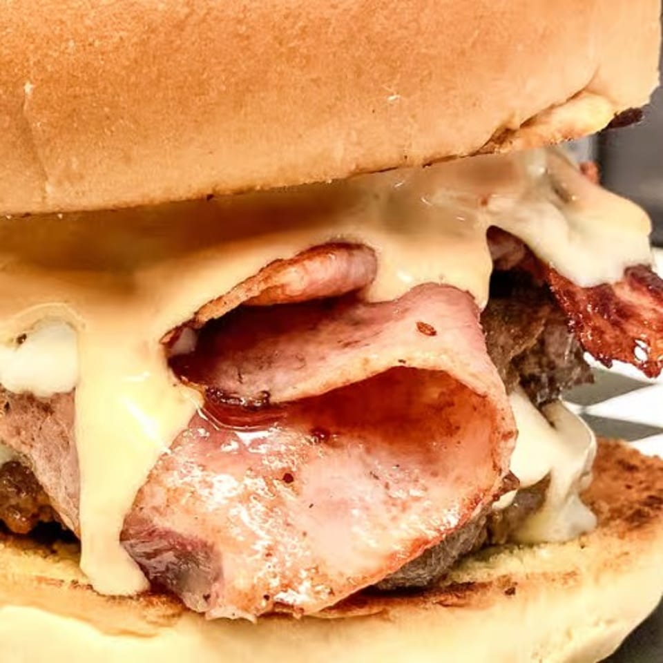 Delicious Burgers Made Fresh